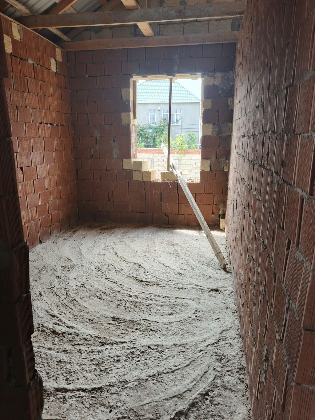 6 otaqlı, 156 kv. m, Kredit yoxdur, Təmirsiz