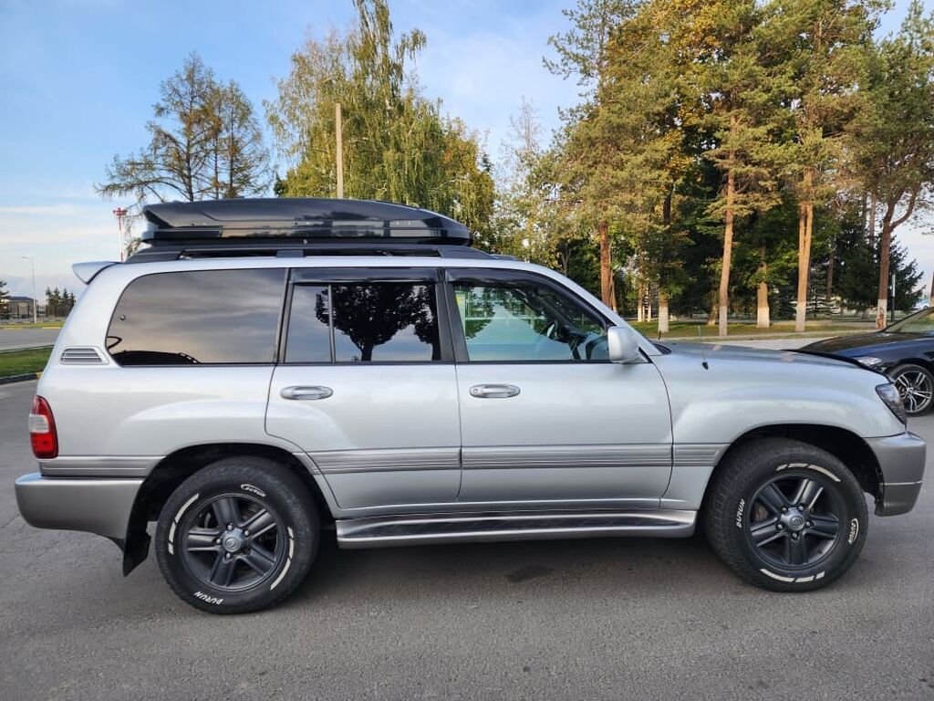 Toyota Land Cruiser: 2006 г., 4.7 л, Автомат, Газ, Внедорожник: фото 4