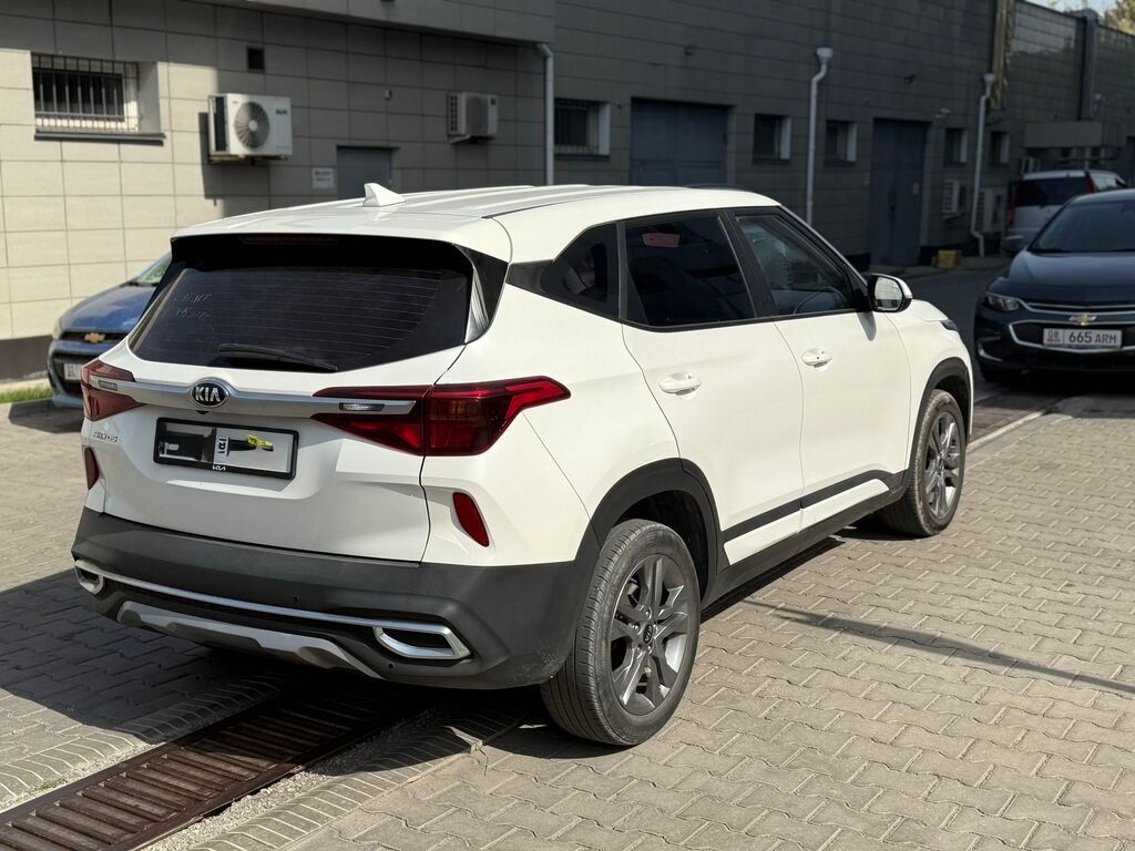 Kia Seltos: 2020 г., 1.6 л, Робот, Дизель, Хэтчбэк: фото 4