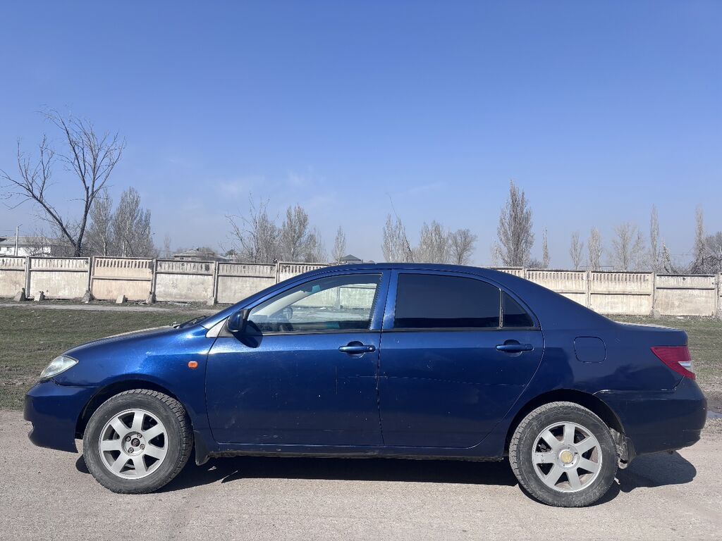 BYD F3: 2008 г., 1.5 л, Механика, Бензин, Седан: фото 2