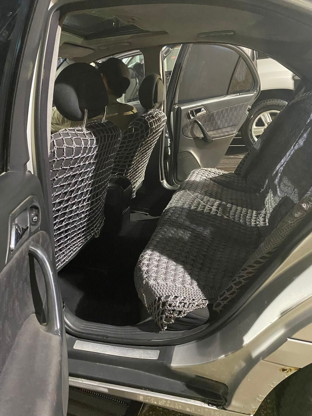 Mercedes-Benz C-Class: 2000 г., 2 л, Механика, Бензин, Седан: фото 5