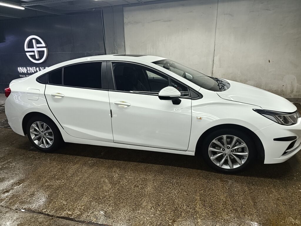 Chevrolet Cruze: 2018 г., 1.4 л, Автомат, Бензин, Седан: фото 8