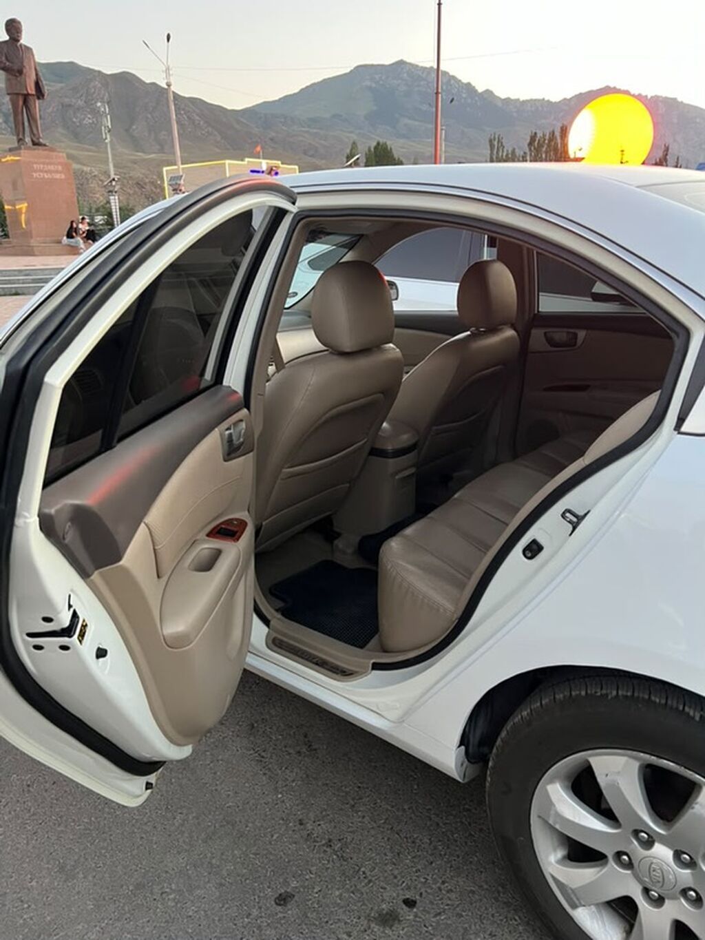 Kia : 2005 г., 2 л, Автомат, Бензин, Седан: фото 6