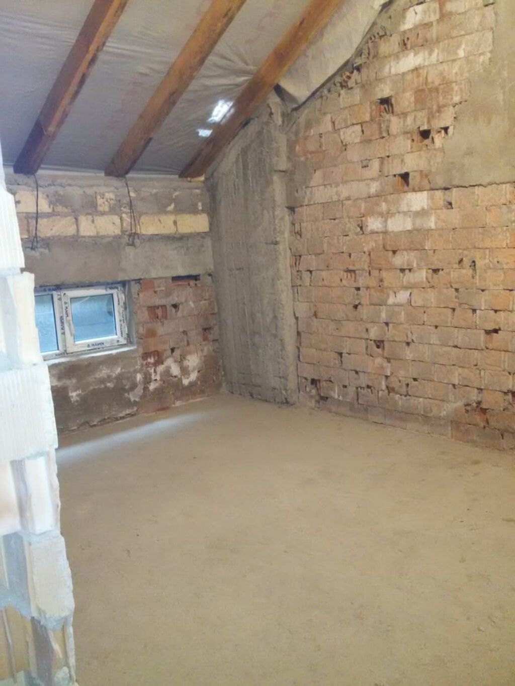 Bayıl, 5 otaqlı, Yeni tikili, 216 kv. m