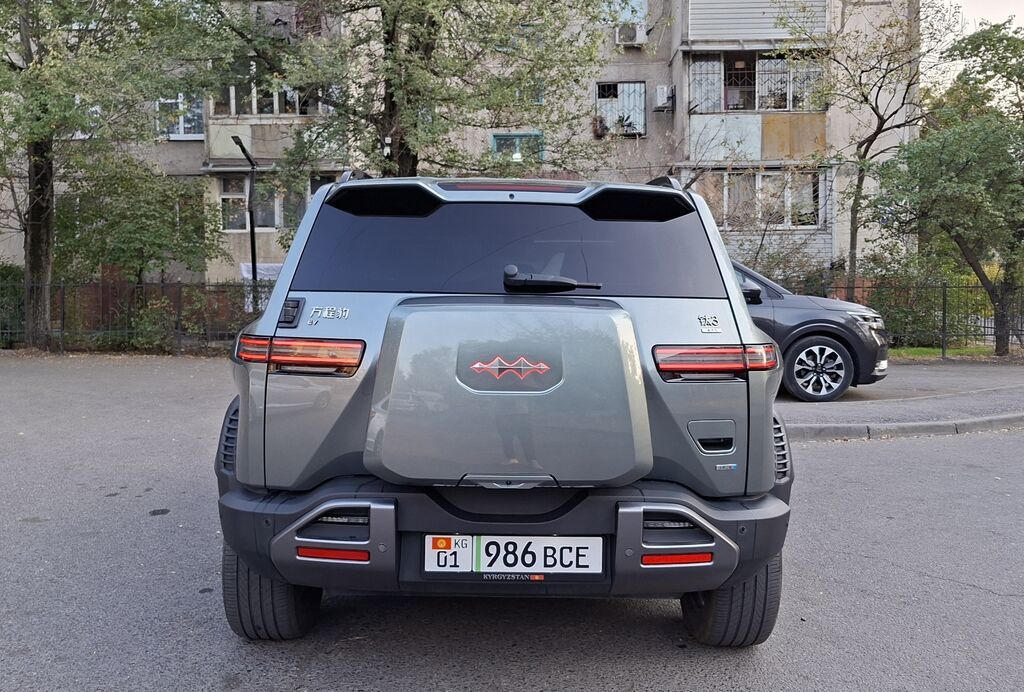 BYD FangChengBao Leopard 3: 2025 г., Автомат, Электромобиль: фото 6
