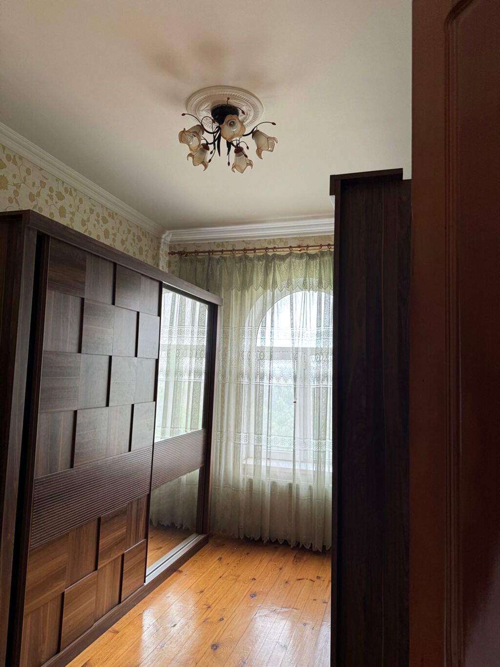 Mehdiabad, 308 kv. m, 6 otaqlı, Hovuzsuz, Kombi, Su, Qaz
