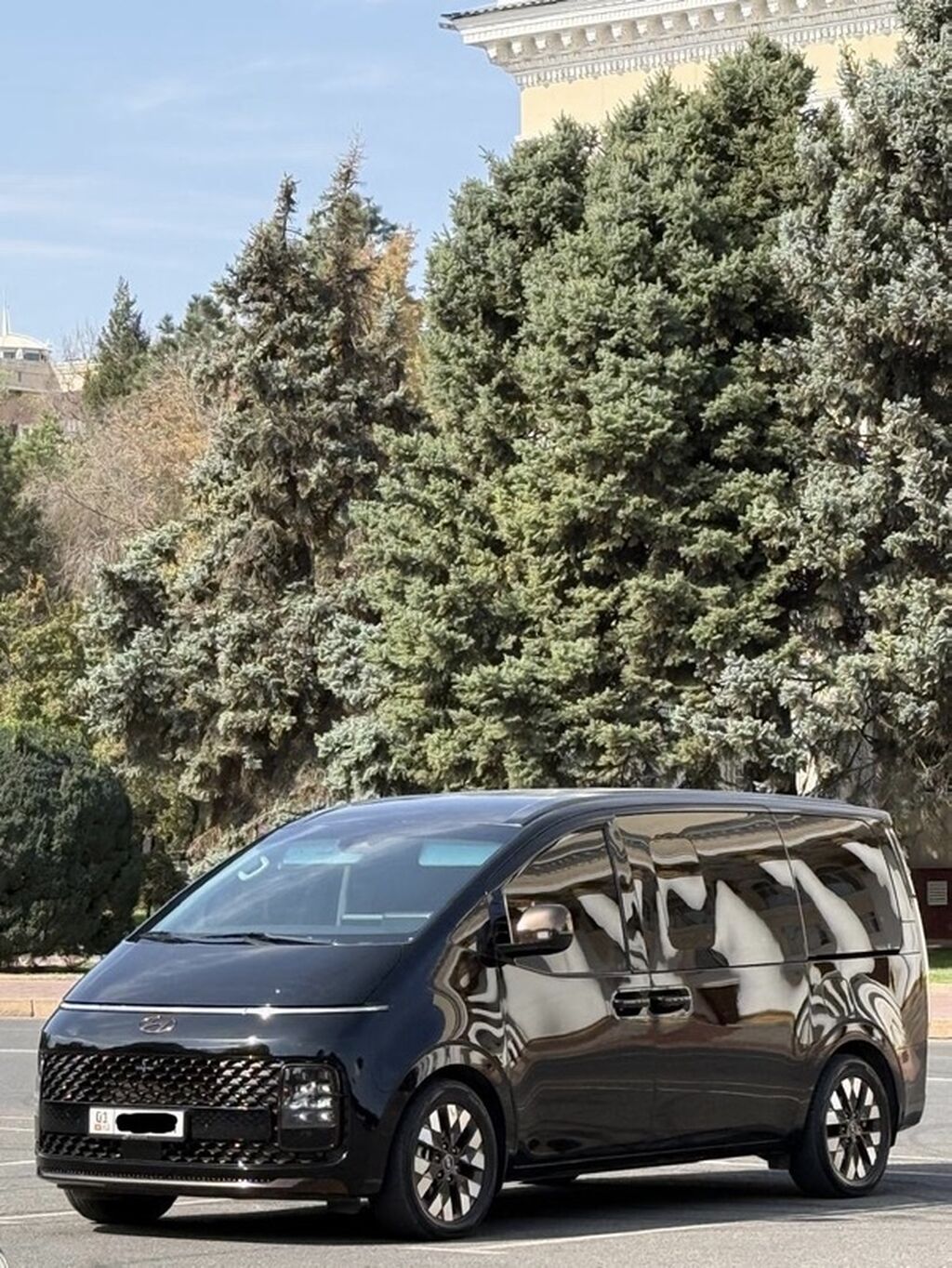 Hyundai Staria: 2021 г., 3.5 л, Автомат, Газ, Минивэн: фото 2