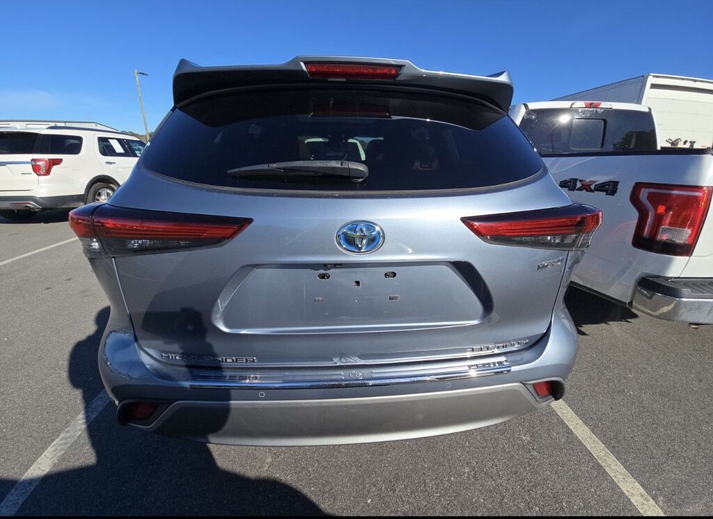Toyota Highlander: 2021 г., 2.4 л, Автомат, Гибрид, Кроссовер: фото 6