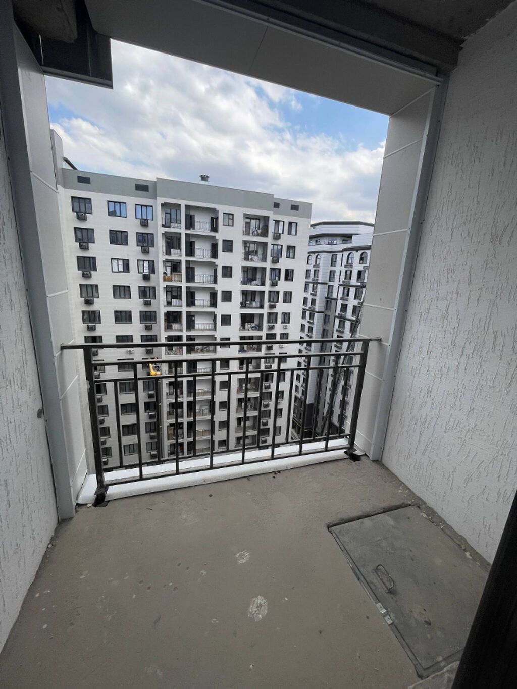 3 комнаты, 97 м², Южная Магистраль Элитка, 13 этаж, ПСО (под самоотделку): фото 2
