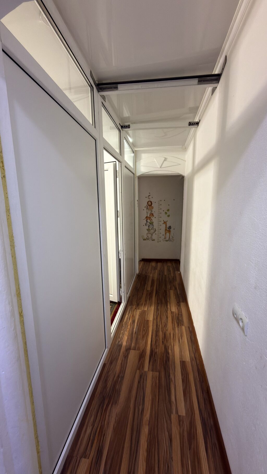 3 комнаты, 65 м², Ата-Тюрк парк 104 серия, 1 этаж, Косметический ремонт: фото 3
