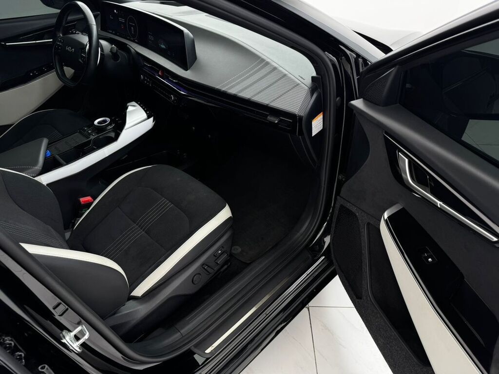 Kia EV6: 2022 г., Электромобиль, Кроссовер: фото 5