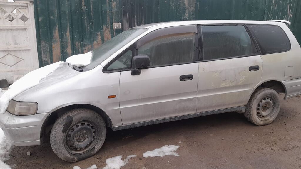 Honda Odyssey: 1992 г., 2.2 л, Автомат, Бензин, Минивэн: фото 1