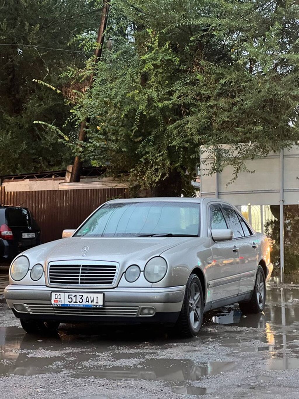 Mercedes-Benz E-Class: 1999 г., 2.4 л, Механика, Бензин, Седан: фото 4