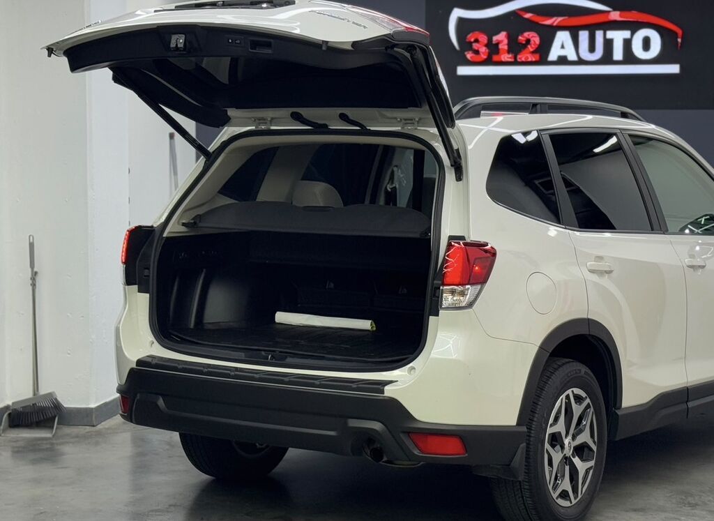 Subaru Forester: 2021 г., 2.5 л, Бензин, Кроссовер: фото 3