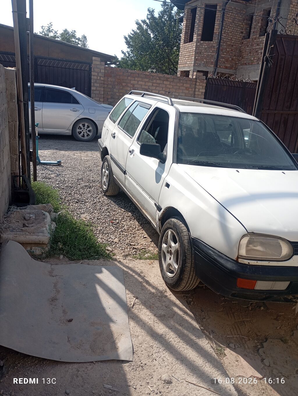 Volkswagen Gol: 1995 г., 1.8 л, Механика: фото 3