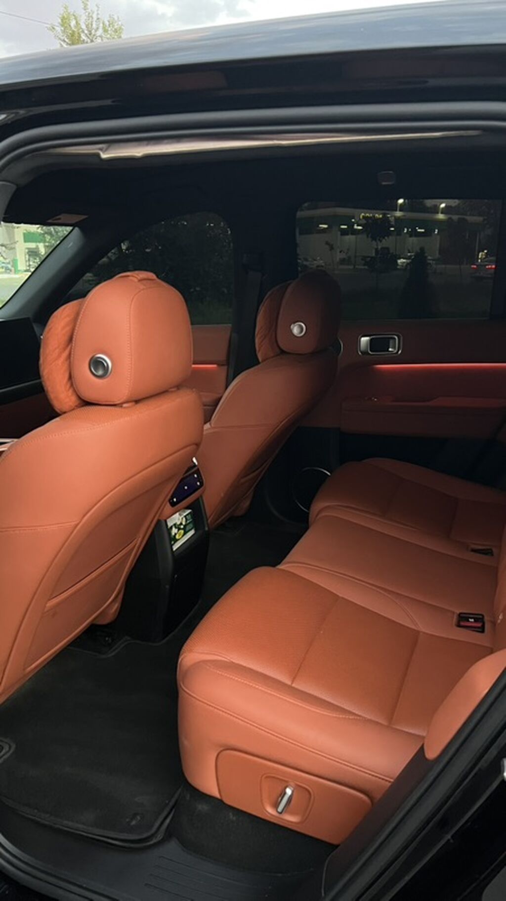 Lixiang L6: 2025 г., 1.5 л, Автомат, Электромобиль, Кроссовер: фото 5