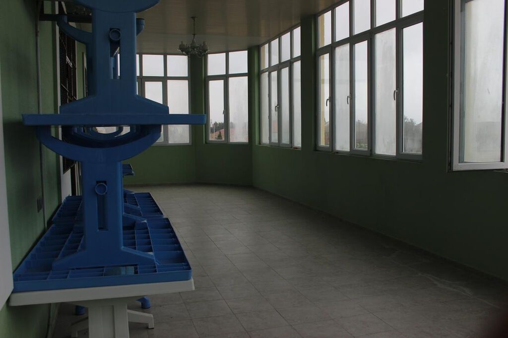 Novxanı 7 otaqlı, 309 kv. m, Yeni təmirli