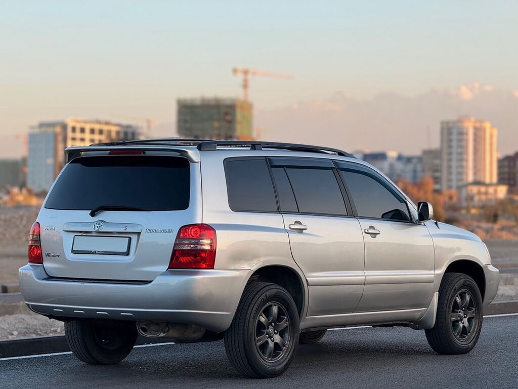 Toyota Highlander: 2002 г., 3 л, Автомат, Бензин, Кроссовер: фото 4
