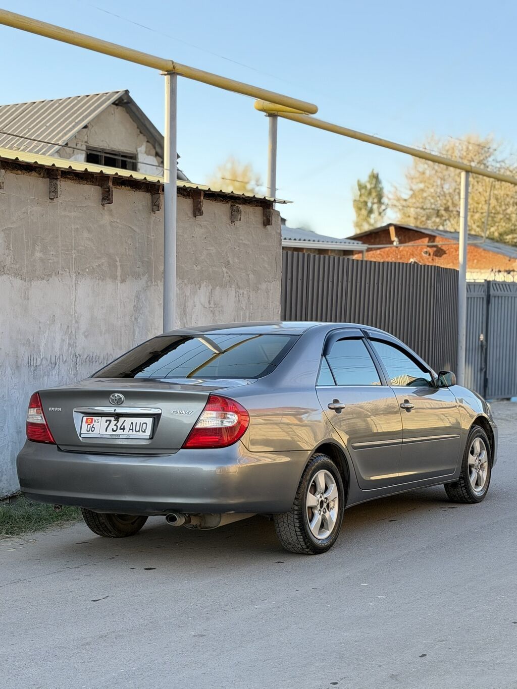 Toyota Camry: 2004 г., 2.4 л, Автомат, Газ, Седан: фото 2