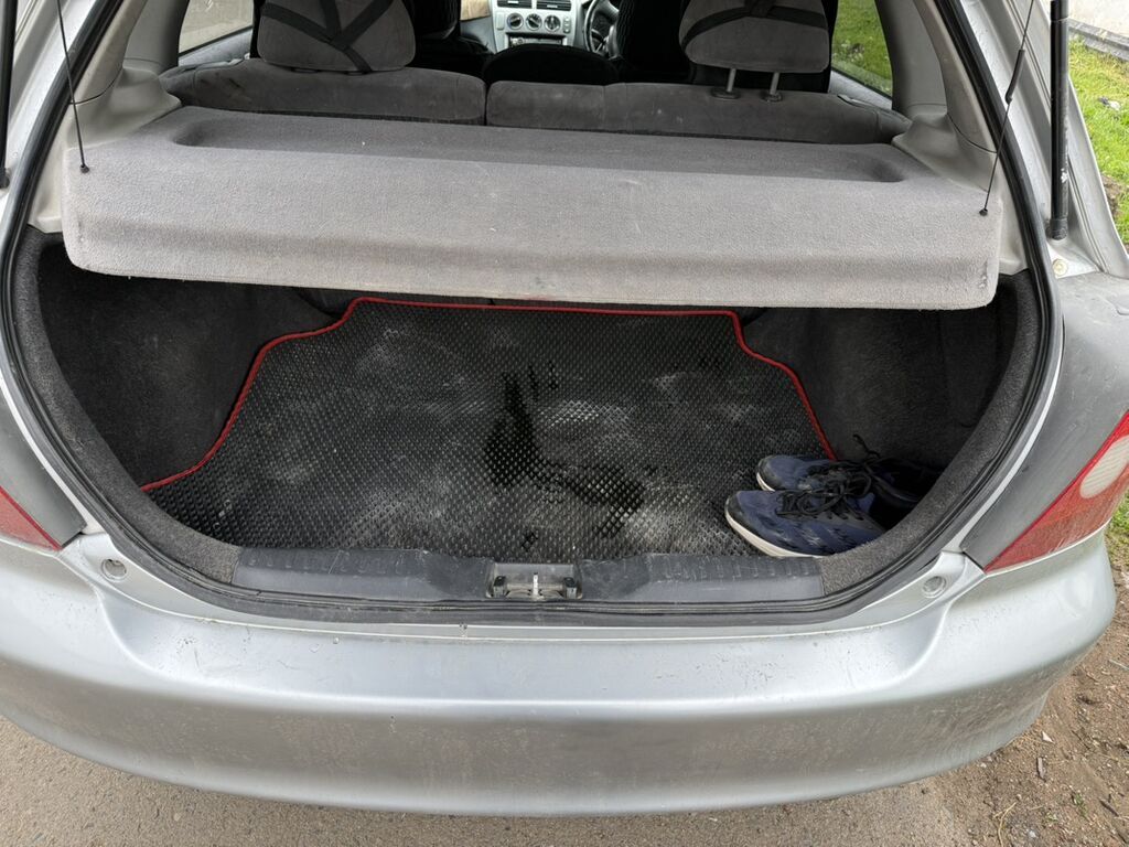 Honda Civic: 2002 г., 1.5 л, Автомат, Бензин, Хэтчбэк: фото 7