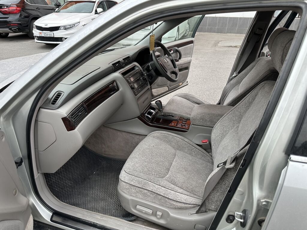 Toyota Crown Majesta: 2003 г., 3 л, Бензин, Седан: фото 7
