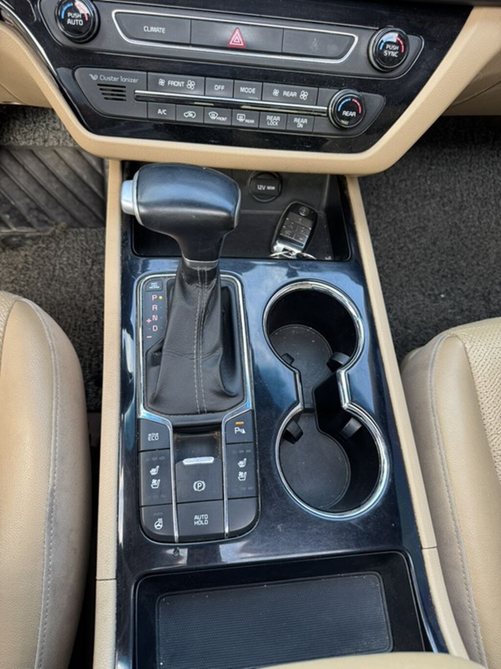 Kia Carnival: 2019 г., 2.2 л, Автомат, Дизель, Минивэн: фото 6