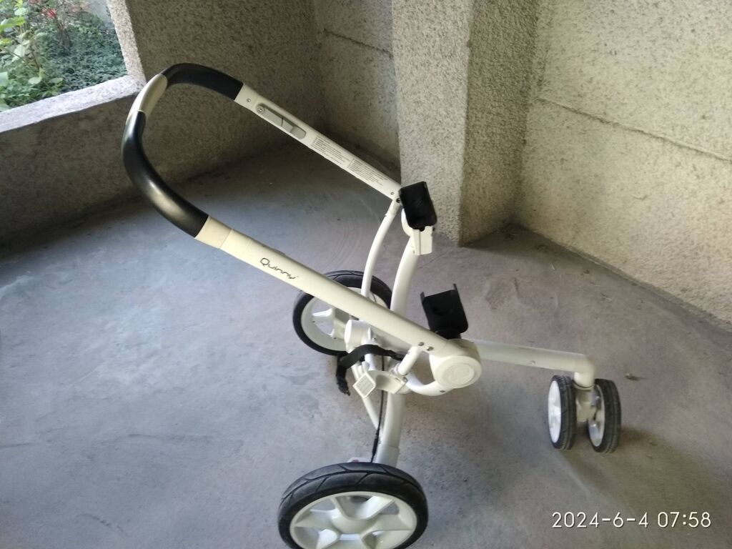 Продам коляску, фирмы Quinny. В отличном состоянии: фото 3