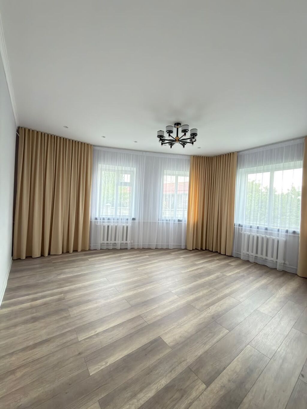 Продам таунхаус 118 м² в Лебединовке: фото 1