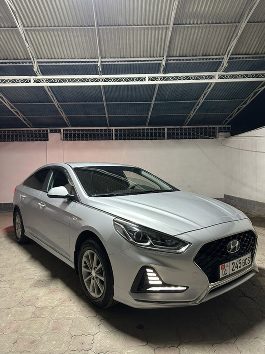 Hyundai Sonata: 2019 г., 2 л, Автомат, Газ, Седан: фото 1