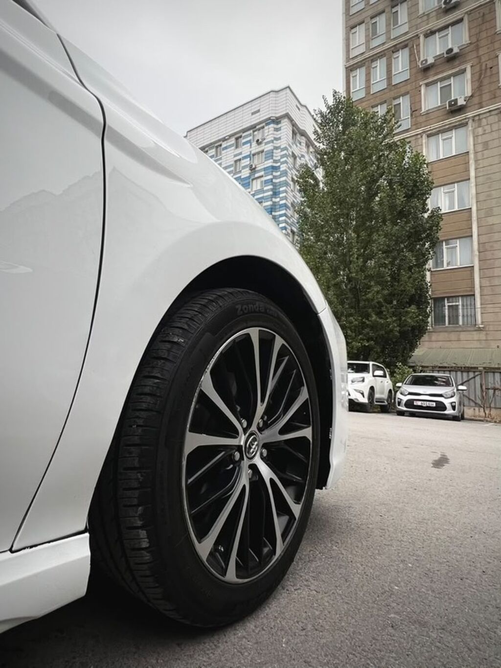 Toyota Camry: 2018 г., 2.5 л, Автомат, Бензин, Седан: фото 7