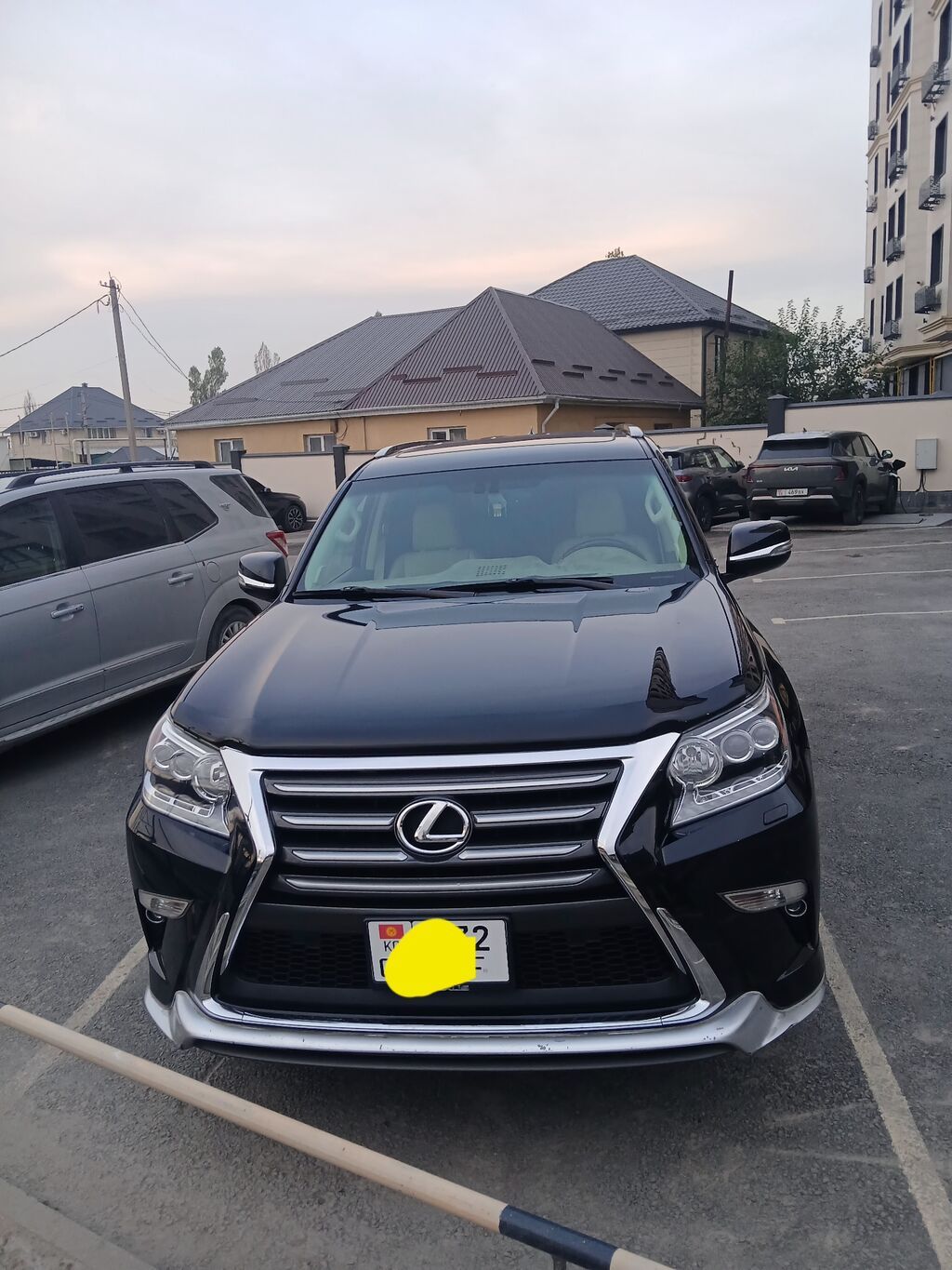 Lexus GX: 2017 г., 4.6 л, Автомат, Бензин, Внедорожник: фото 6