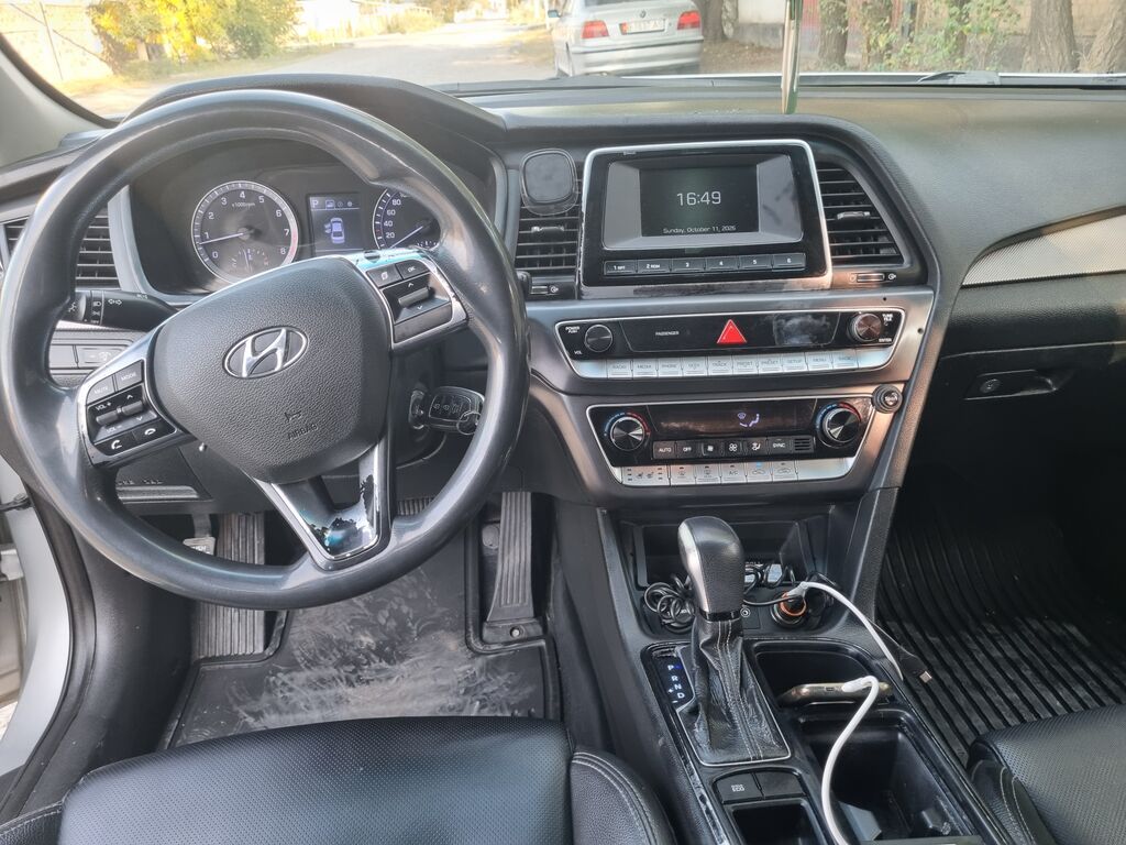 Hyundai Sonata: 2017 г., 2 л, Автомат, Газ, Седан: фото 5