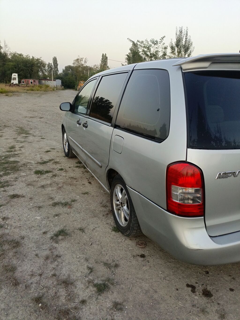 Mazda MPV: 2001 г., 2.5 л, Автомат, Бензин, Минивэн: фото 6
