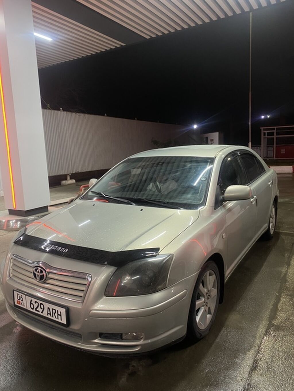 Toyota Avensis: 2003 г., 1.8 л, Механика, Бензин, Седан: фото 3