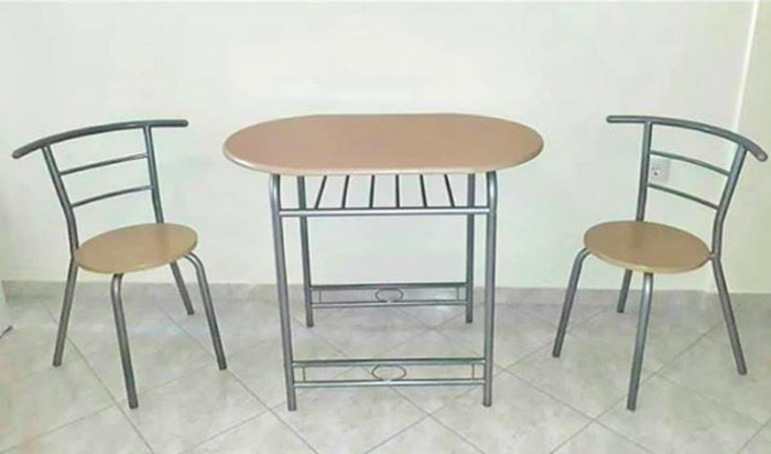 Σέτ καρέκλες και τραπέζια: Dining set, table 60x45x75cm, 2 chairs σε lalafo.gr Dining set, table 60x45x75cm, 2 chairs σε Αιγάλεω