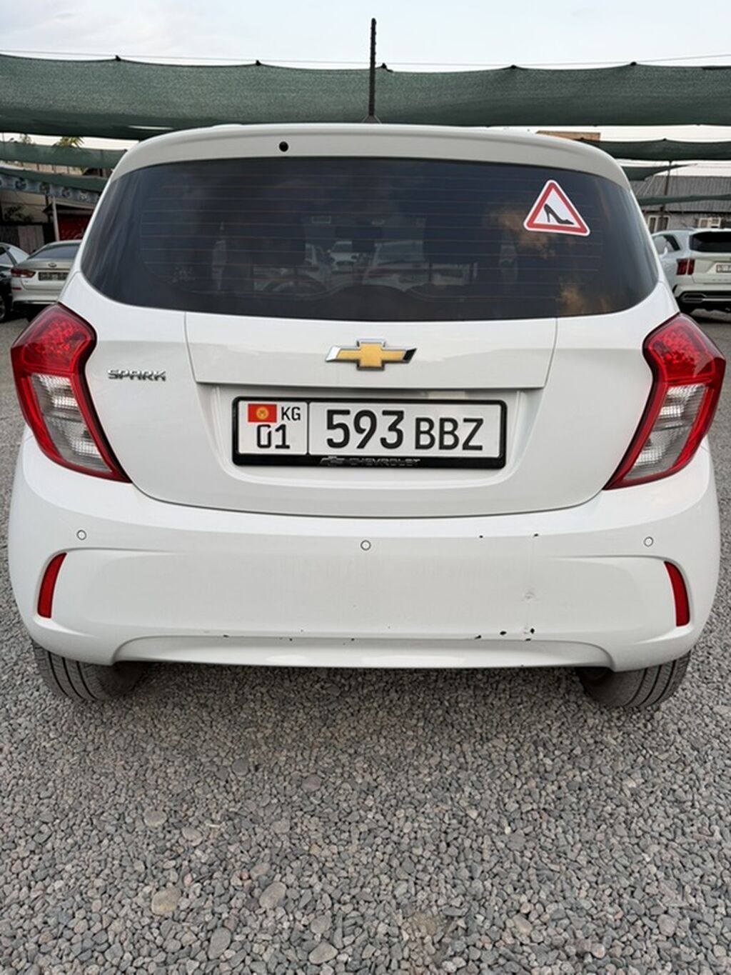 Chevrolet Spark: 2020 г., 1 л, Автомат, Бензин, Хэтчбэк: фото 3