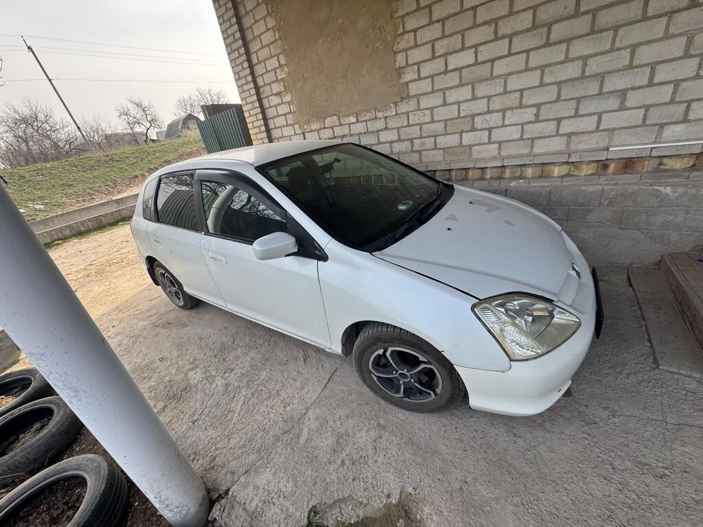 Honda Civic: 2002 г., 1.5 л, Автомат, Бензин, Хэтчбэк: фото 3