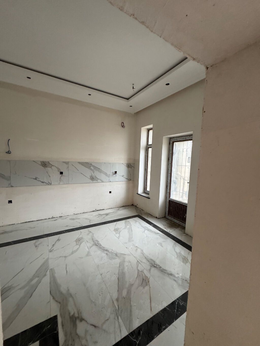 Sarayda 7 otaqlı həyət evi satılır, 150 m², 250 000 AZN, şəkil 4 / 12
