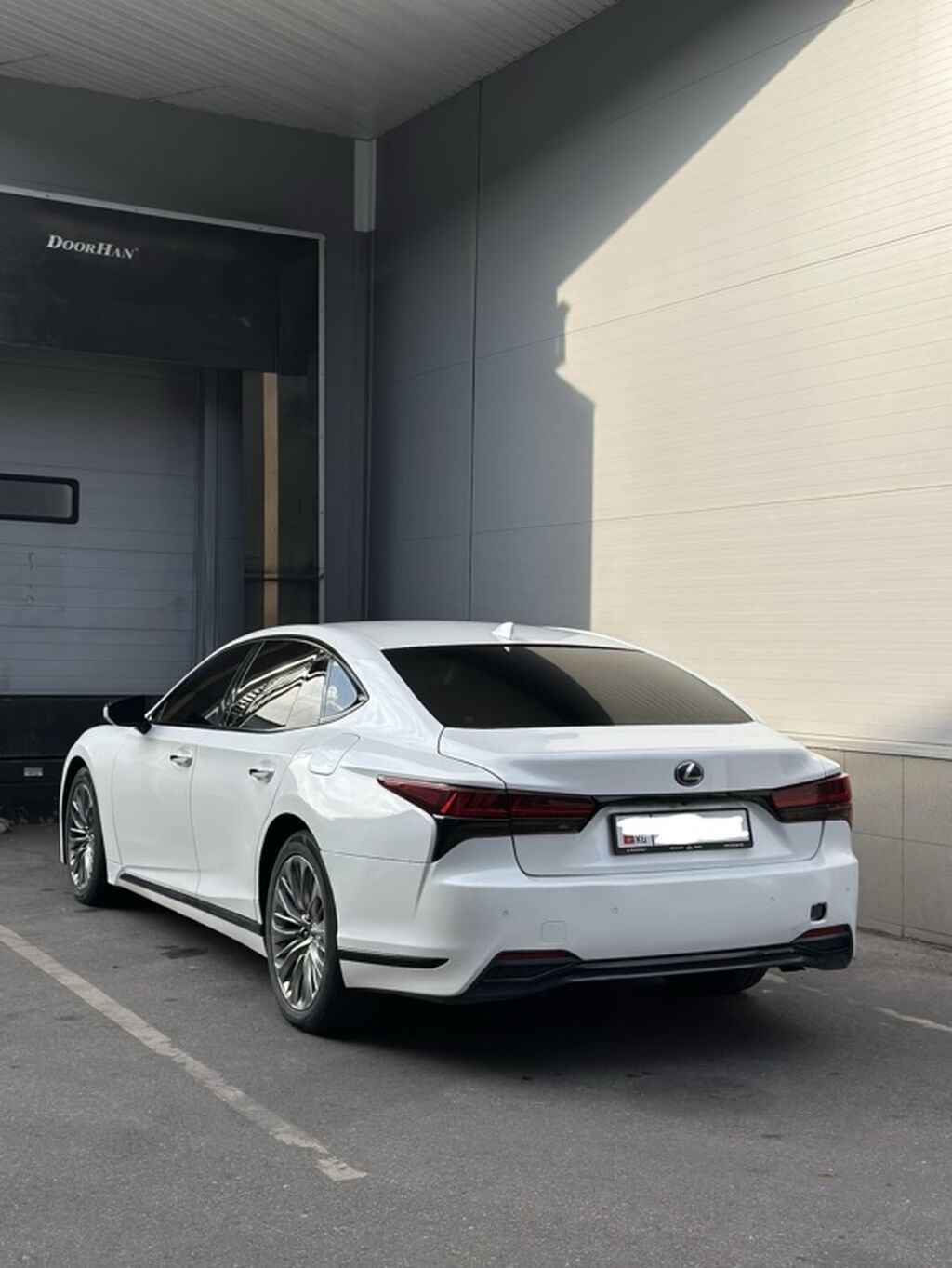 Lexus LS: 2018 г., 3.5 л, Автомат, Гибрид, Седан: фото 5