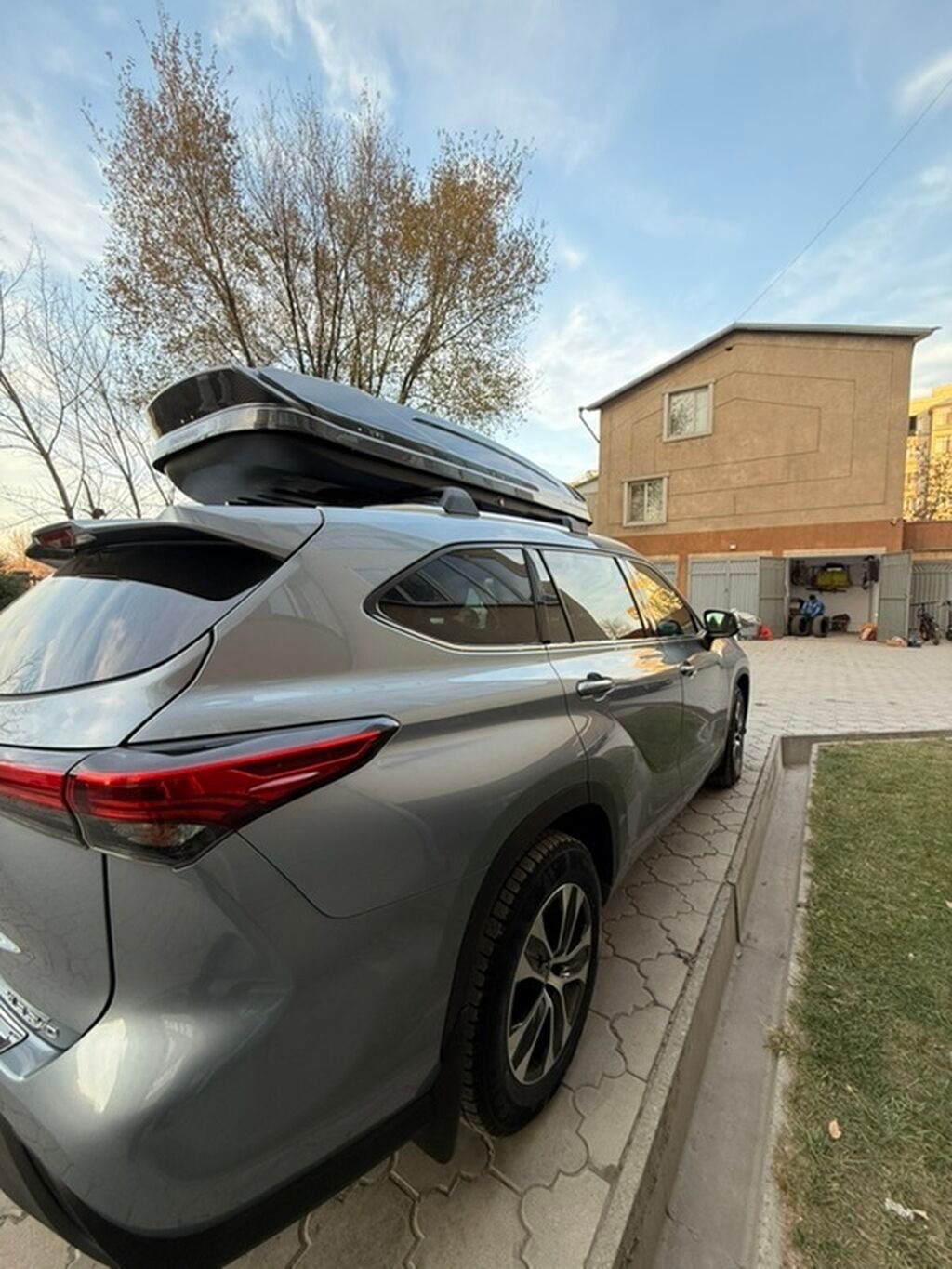 Toyota Highlander: 2020 г., 3.5 л, Вариатор, Бензин, Кроссовер: фото 6