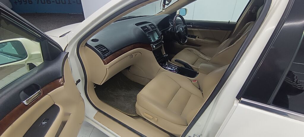 Honda Inspire: 2004 г., 3 л, Автомат, Бензин, Седан: фото 7