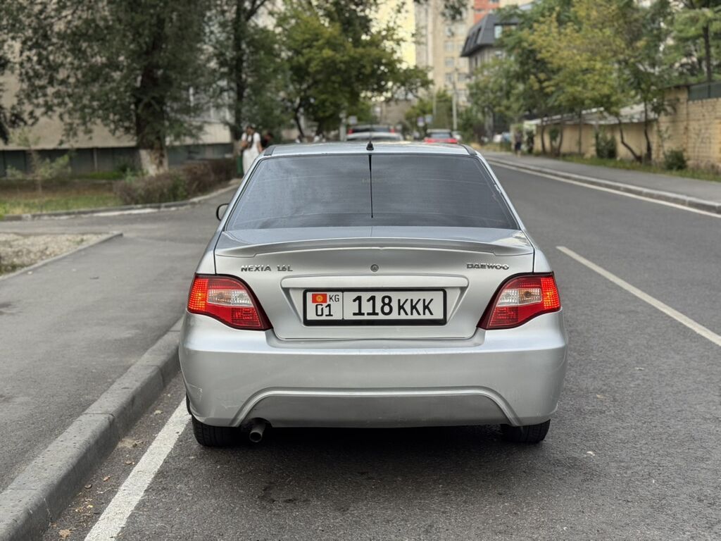 Daewoo Nexia: 2012 г., 1.6 л, Механика, Бензин, Седан: фото 5