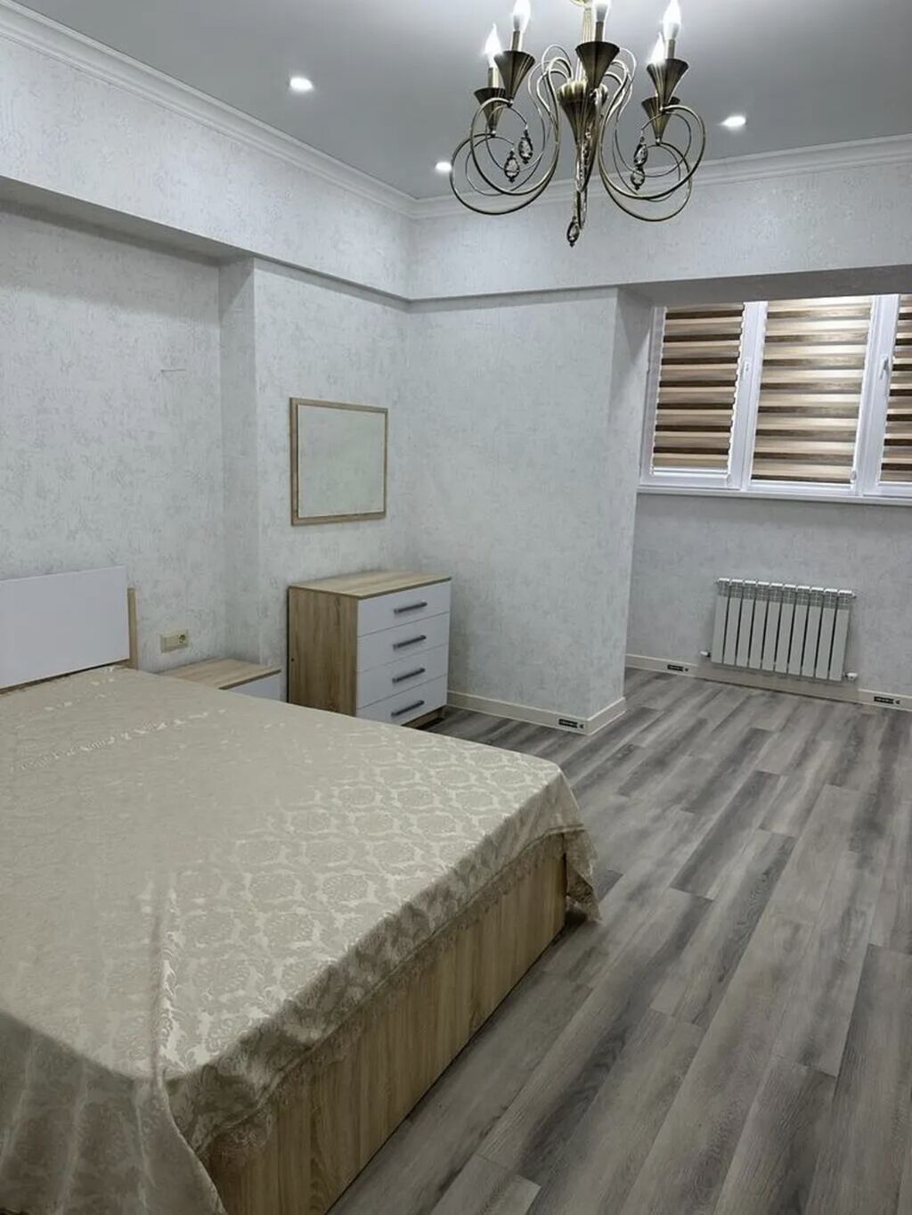 Сдается просторная 3-к кв в ЖК Искендер Район: жм Кок-Жар (ориентир: фото 4