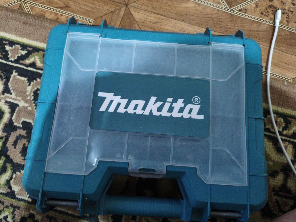 Аккумуляторный шуруповерт/дрель Makita (бесщеточный) в чемодане: фото 2