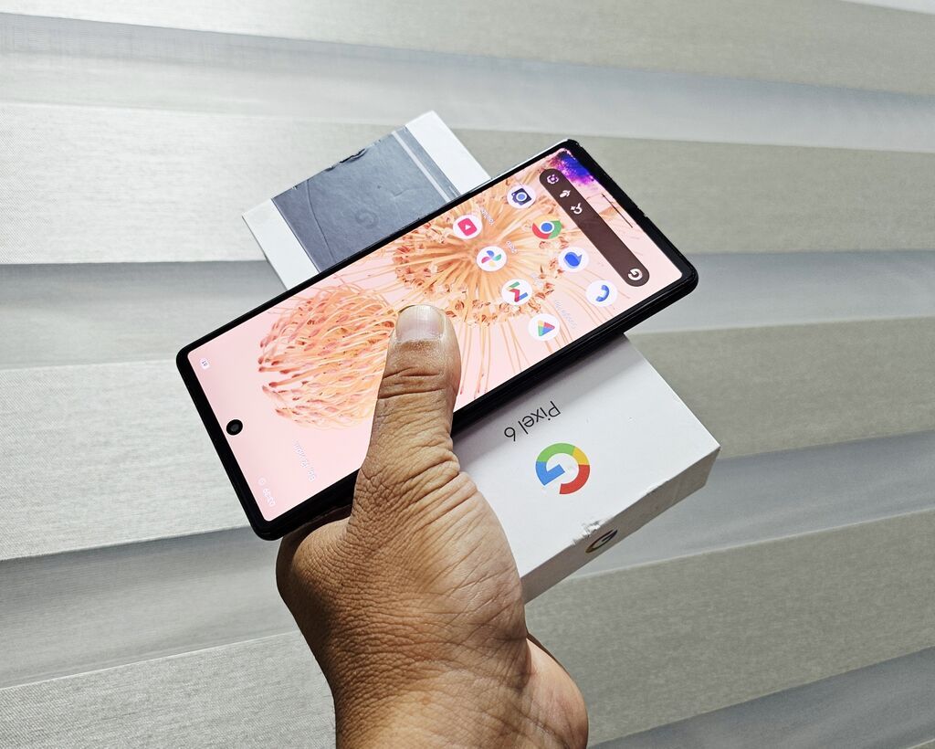 Google Pixel 6, Б/у, 128 ГБ, цвет - Черный, 1 SIM, 2 SIM: фото 4