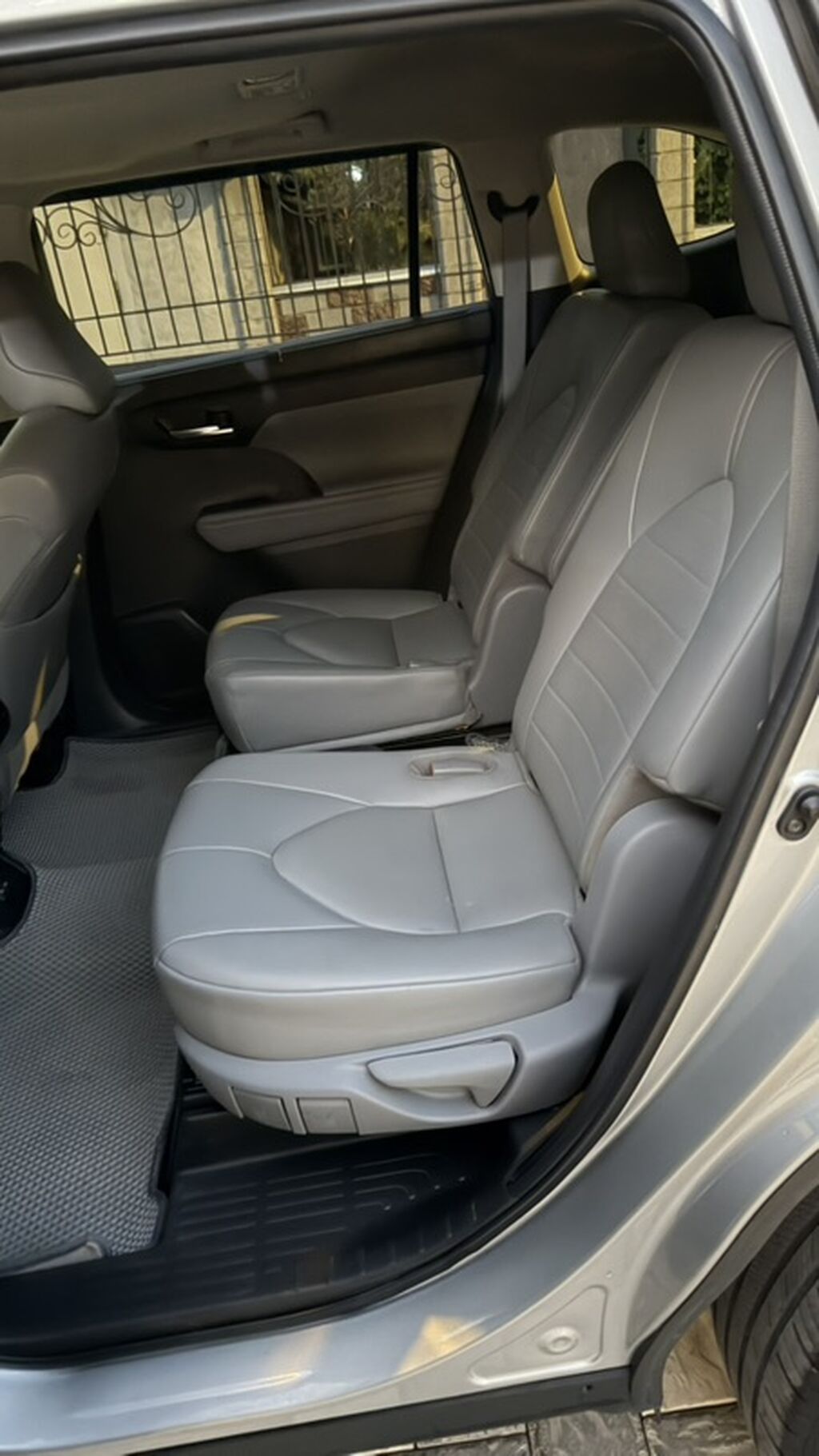 Toyota Highlander: 2022 г., 3.5 л: фото 7