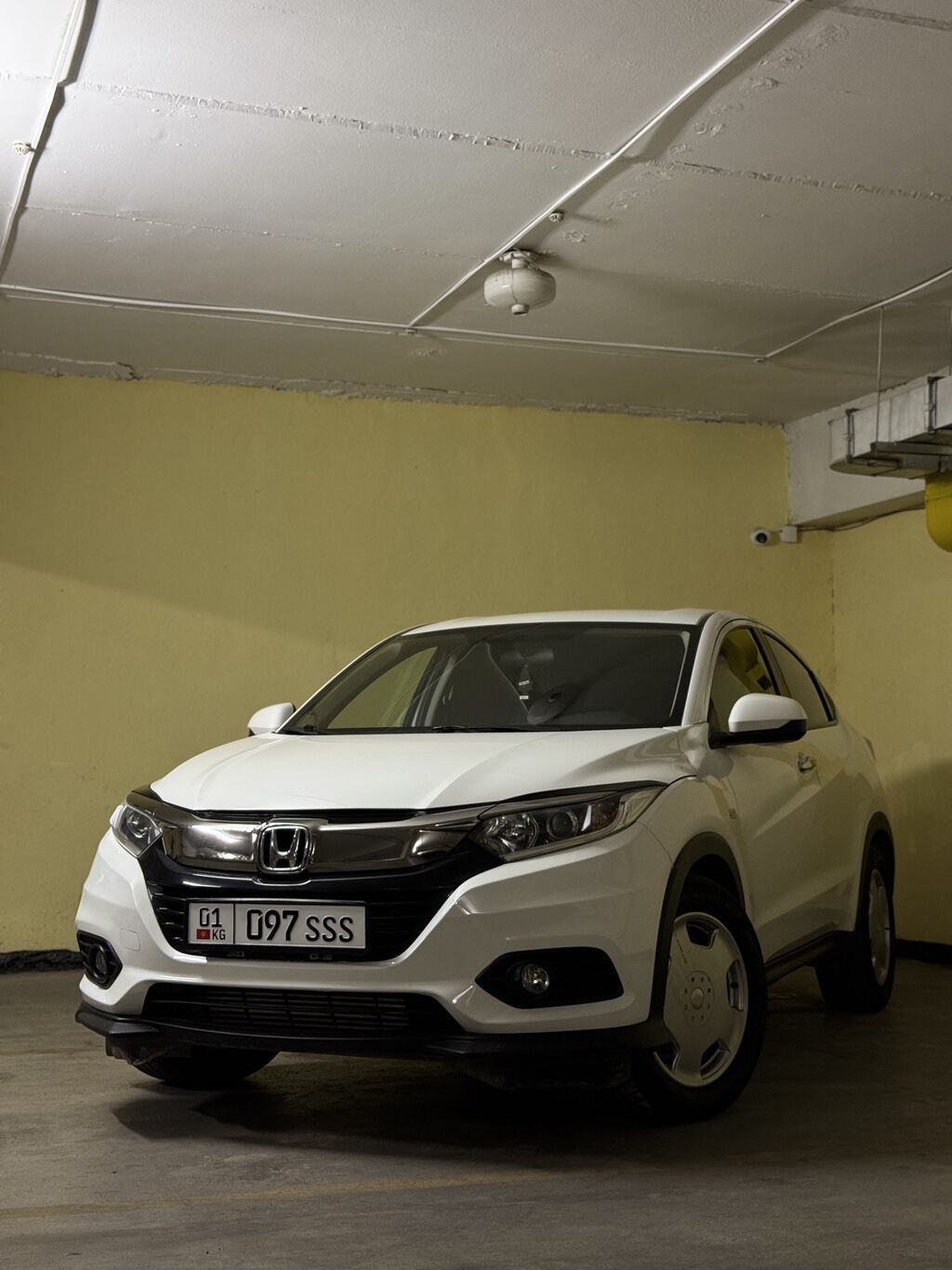 Honda Vezel: 2021 г., 1.5 л, Вариатор, Бензин, Кроссовер: фото 2