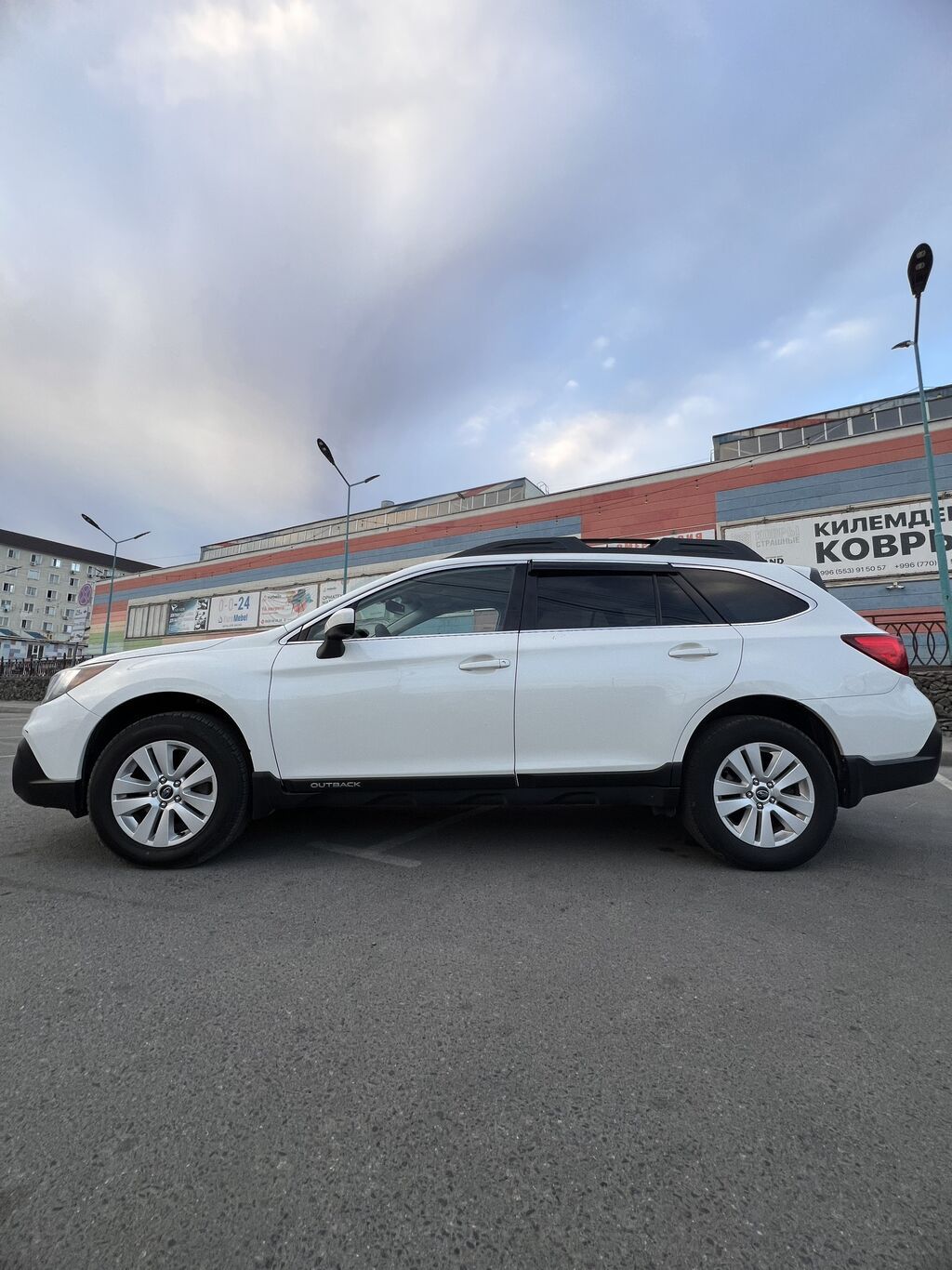 Subaru Outback: 2018 г., 2.5 л, Бензин, Универсал: фото 3