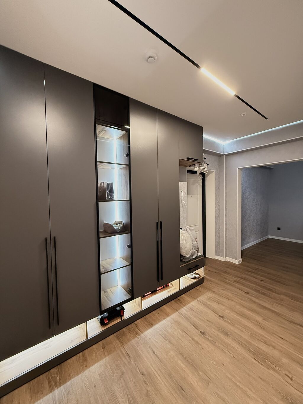 2 комнаты, 61 м², Кок-Жар мкр 9 этаж, Дизайнерский ремонт: фото 4
