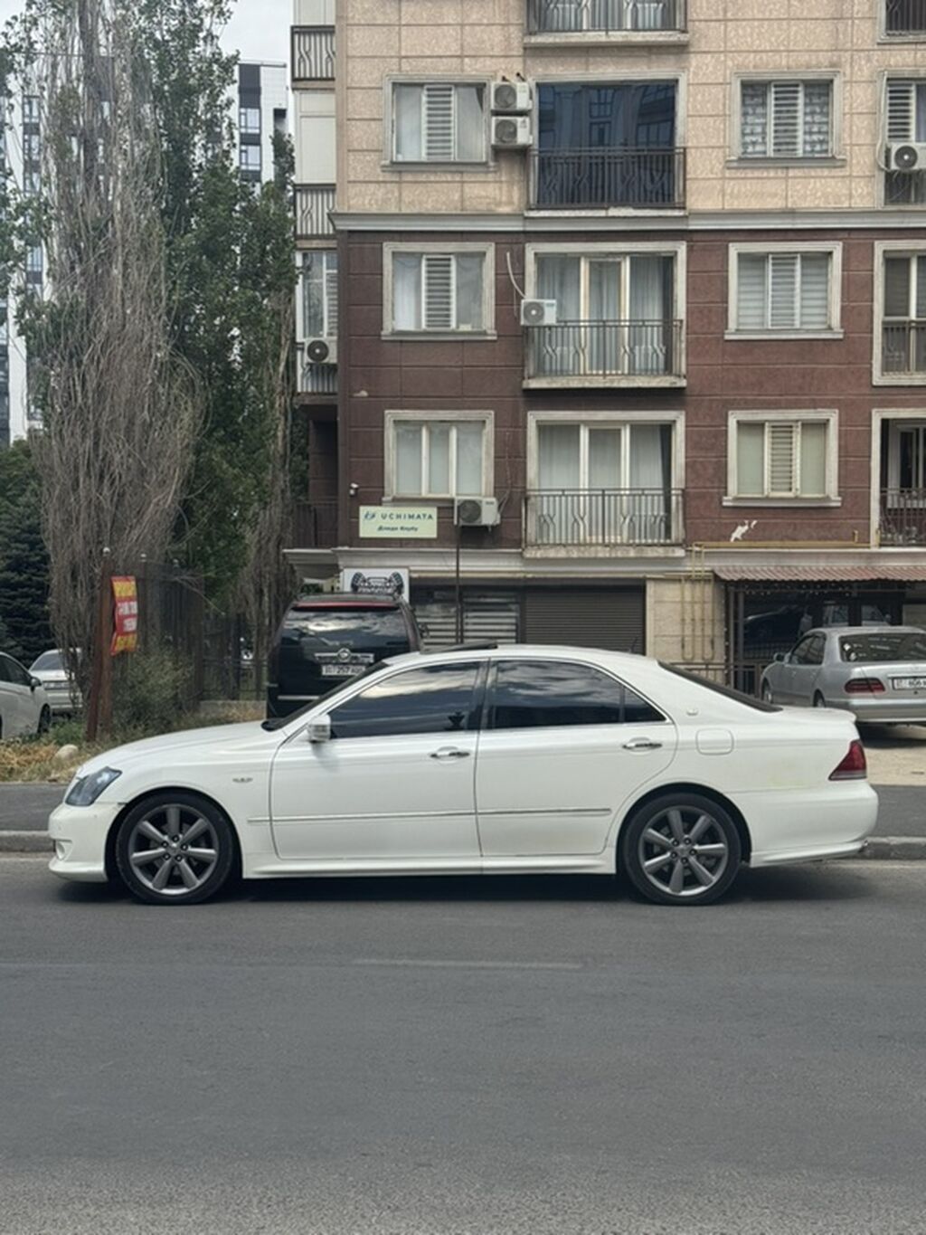 Toyota Crown: 2004 г., 3 л, Автомат, Бензин, Седан: фото 3